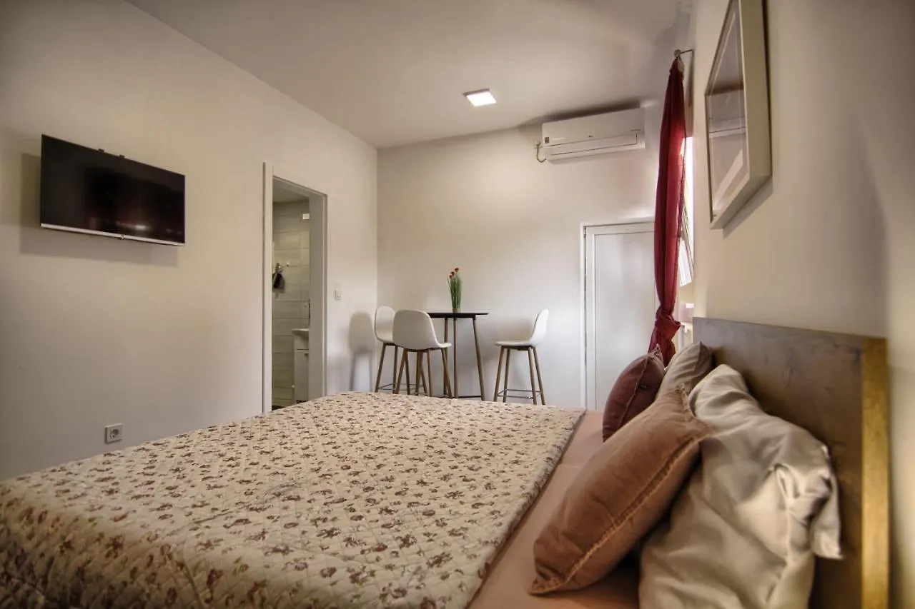 Apartment Rooms Dragica Pakostane